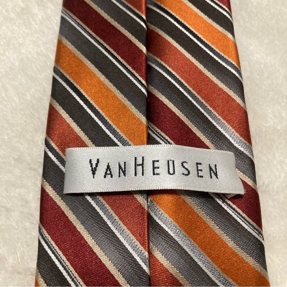 Men’s Ties - Picture 2 of 6